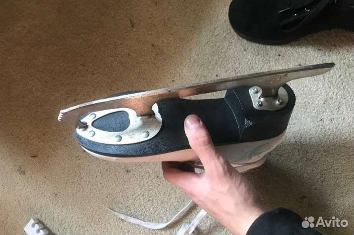 Коньки фигурные