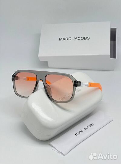 Солнцезащитные очки marc jacobs