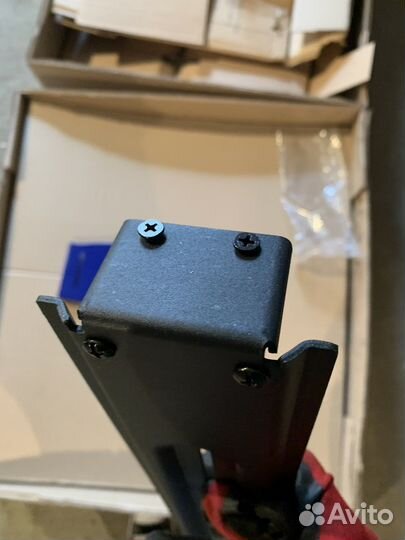 Запчасти от кронштейнов