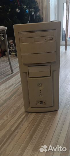 Компьютер на запчасти