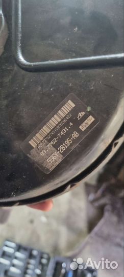 Вакум в сборе Форд Фьюжен