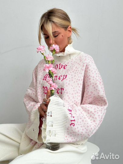 Универсальный свободный свитер в уличном стиле