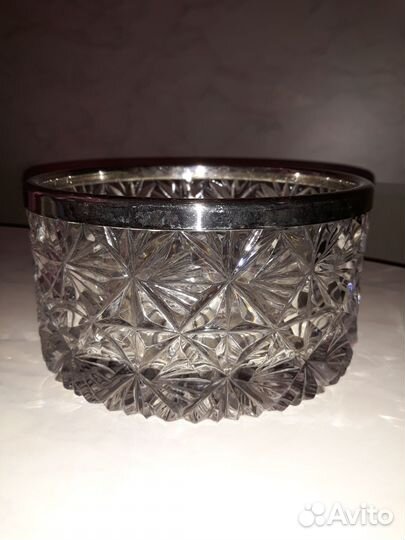 Хрустальная конфетница