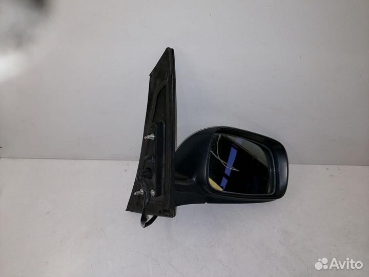 Зеркало наружное правое Toyota Prius 2 NHW20