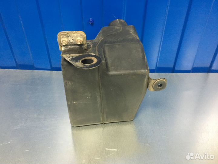 Резонатор воздушного фильтра Киа Спектра