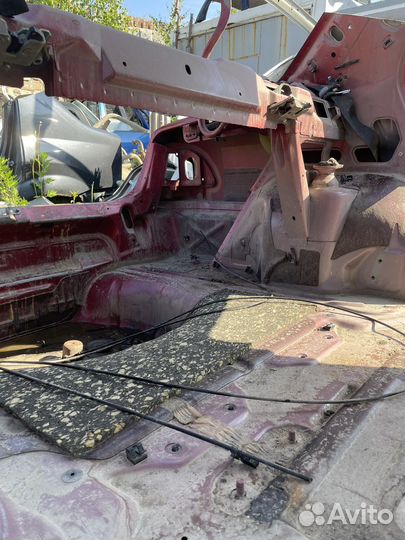 Fiat albea Задняя часть кузова