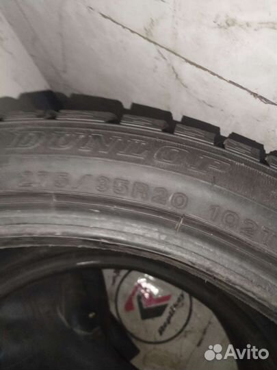 Dunlop SP Winter Ice 02 245/40 R20 и 275/35 R20 99T