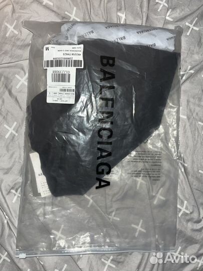 Футболка balenciaga