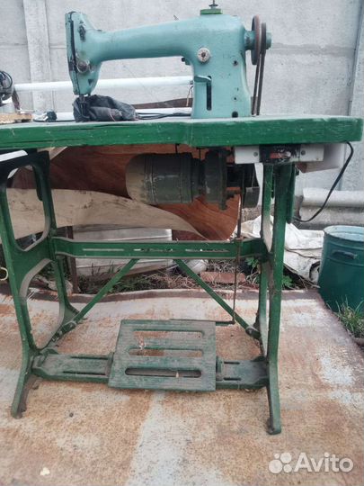 Швейная машина промышленная