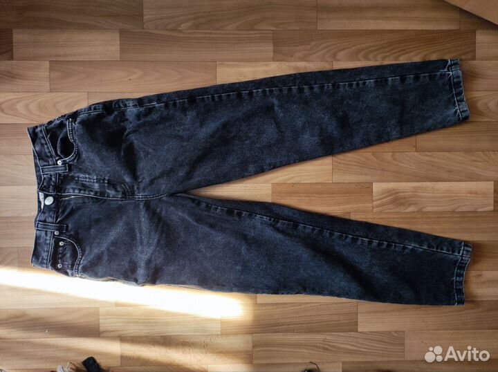 Джинсы