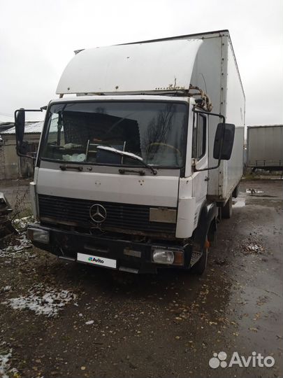 Mercedes-Benz 814, 1992