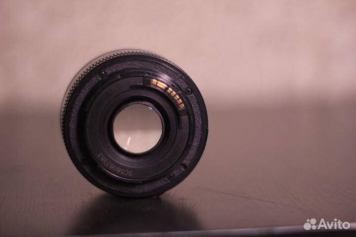 Объектив yongnuo 50mm f1 8 canon