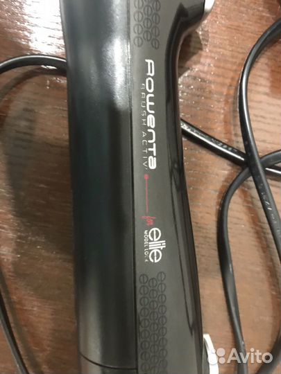 Фен с щеткой