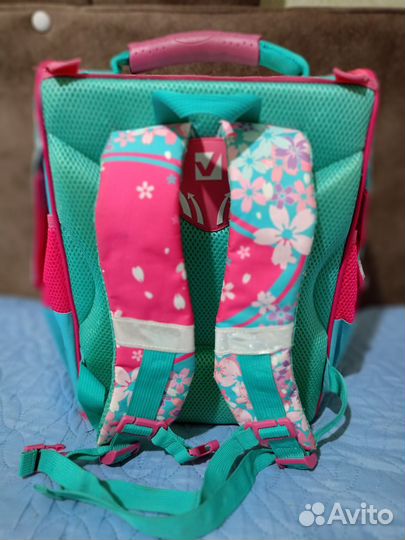 Рюкзак школьный для девочки Brauberg