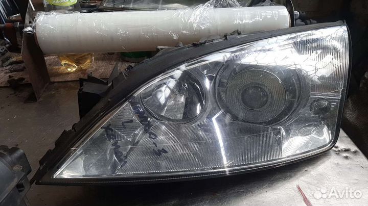 Фара левая Форд Мондео 3 ксенон