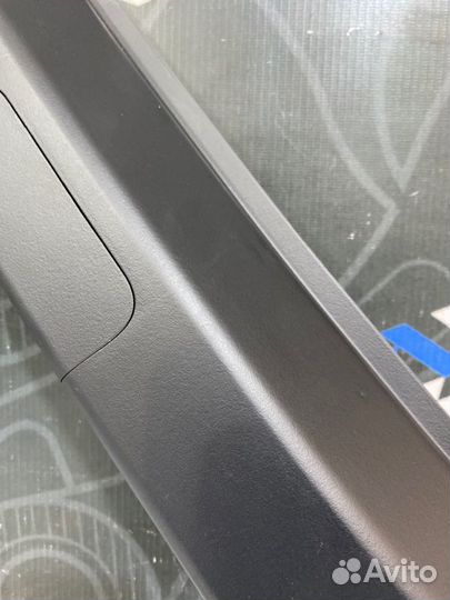 Обшивка салона задняя правая Bmw X5 E53 M54B30