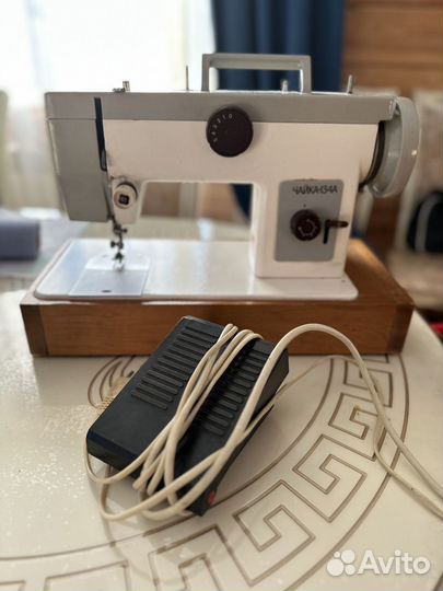 Швейная машинка Чайка 134