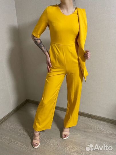 Комбинезон женский