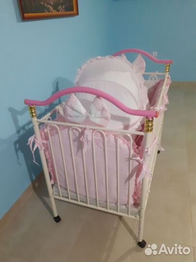 Детская кроватка Geoby