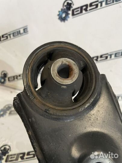 Рычаг передний правый Hyundai Santa Fe 4 TM