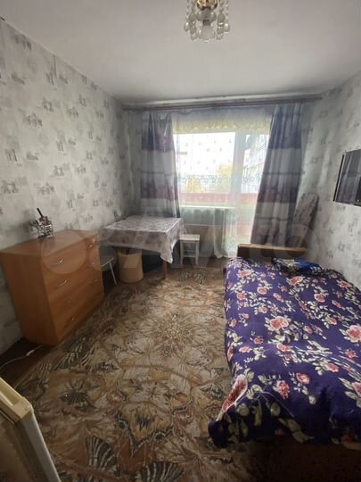 Комната 13 м² в 4-к., 5/5 эт.