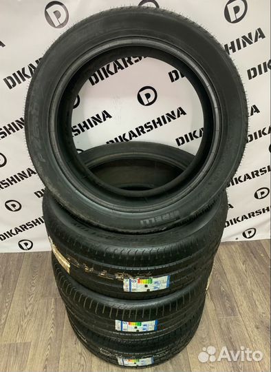 Pirelli P Zero PZ4 325/30 R23 и 285/35 R23 106Y