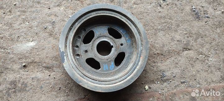 Шкив коленвала Ниссан Примера p11 1.8