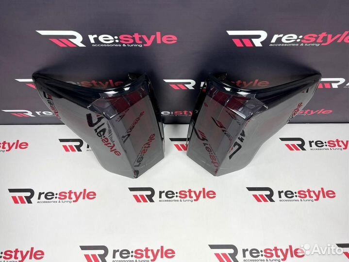 Стоп сигналы задние фонари Toyota Tundra R2002