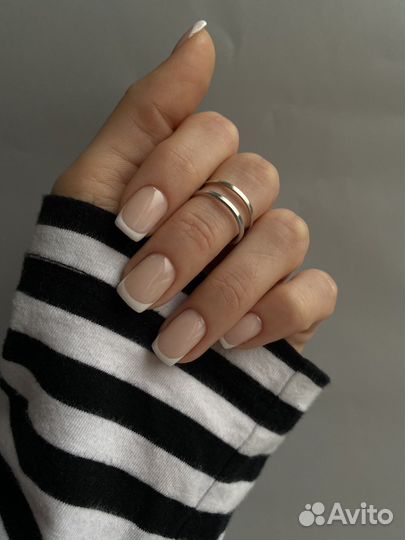 Маникюр/педикюр