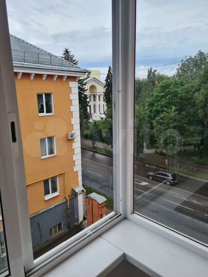 2-к. квартира, 64 м², 4/4 эт.