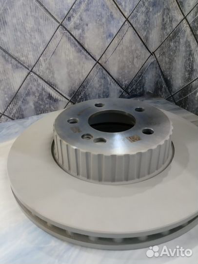 Диски тормозные передние Mercedes w213 E200