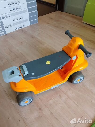 Каталка-самокат smart trike 2 в 1. Б/у