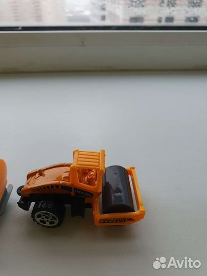 3 машинки маленькие Технопарк