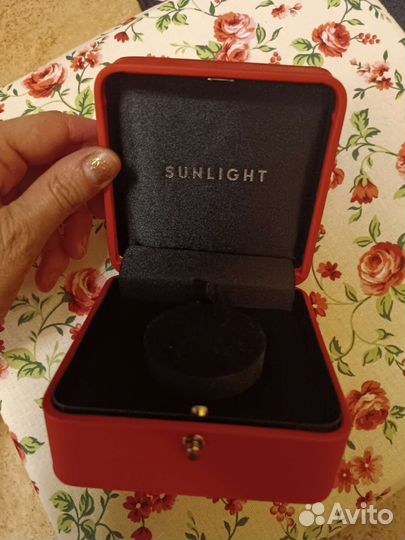 Коробка подарочная новая