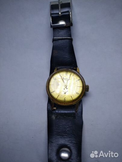 Часы позолоченные Ракета СССР Au-4 и vogue AU10