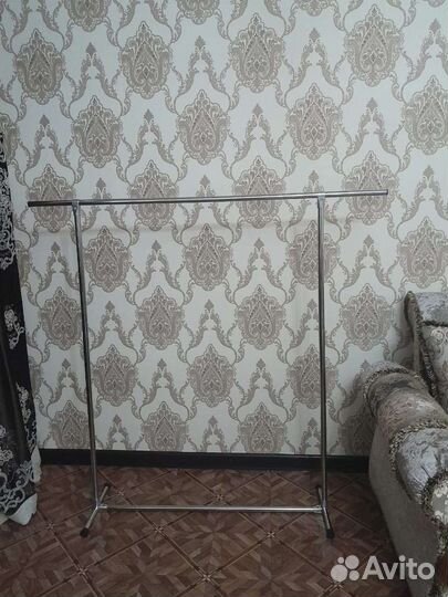 Вешалка напольная