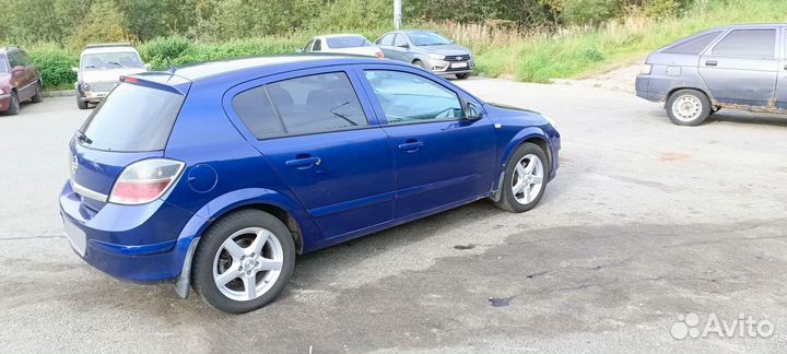 Opel Astra 1.8 МТ, 2008, 217 000 км