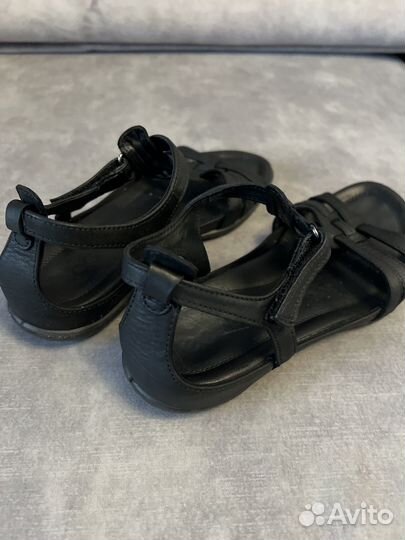 Сандалии натуральная кожа 36 ecco