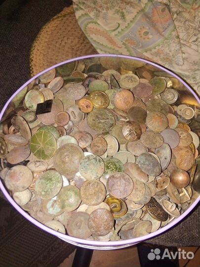 Старинные антикварные пуговицы 700 шт. Одним лотом