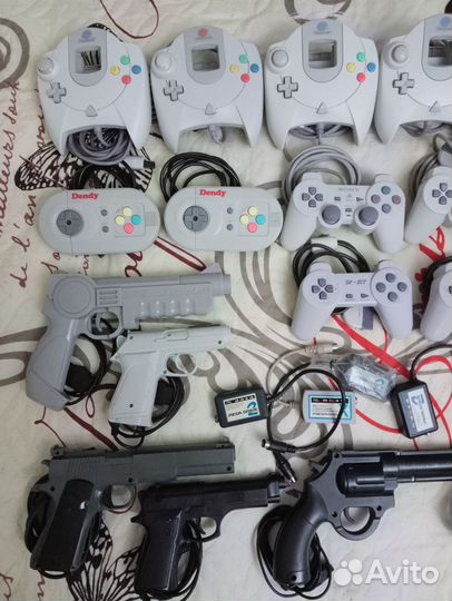 Джойстики dendy,sega,sony ps2,dreamcast,бп,кабеля