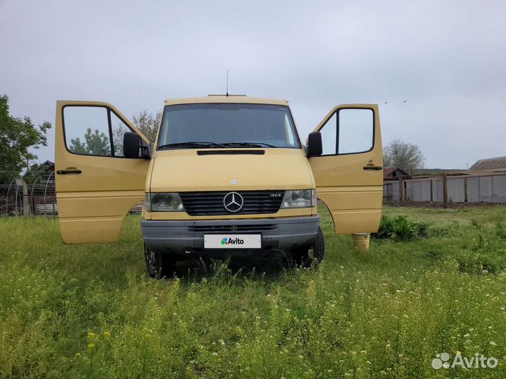Mercedes-Benz Sprinter 2.3 МТ, 1998, 153 650 км