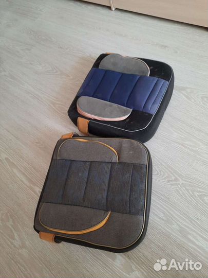 Автомобильное бескаркасное кресло