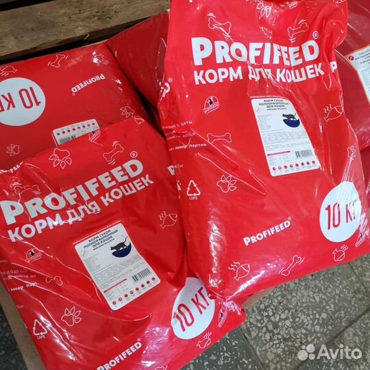 Корм для собак и кошек