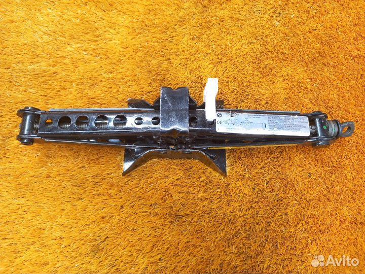 Домкрат Bmw X3 E83 N52B25A 2010