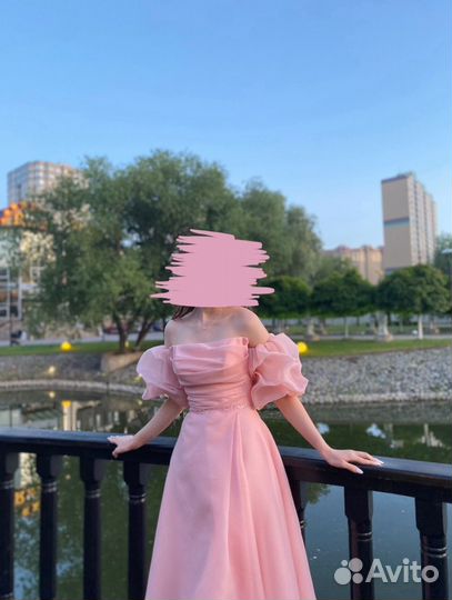 Вечернее платье