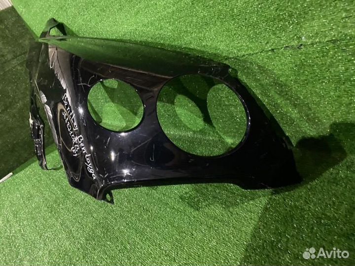 Крыло переднее правое Bentley Bentayga (2015-2020)