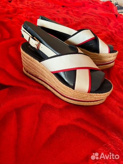 Tommy hilfiger босаножки