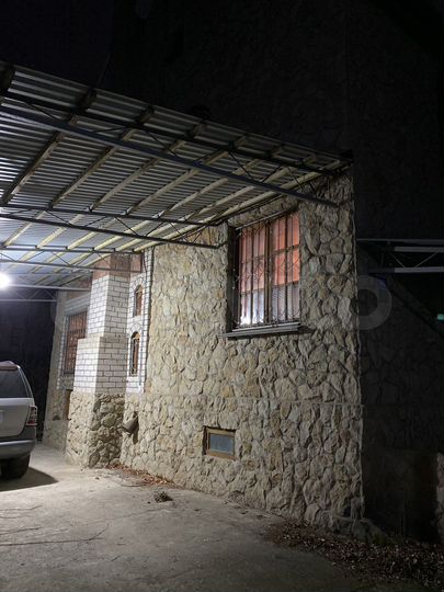 Дача 192 м² на участке 8 сот.