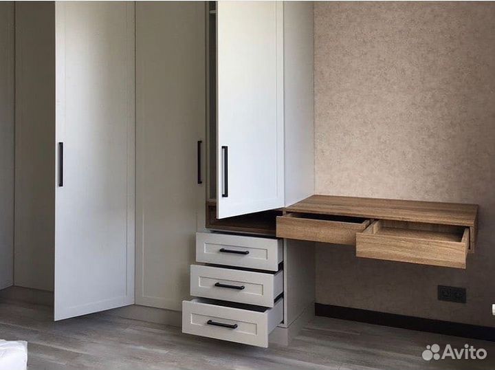 Шкаф стенка