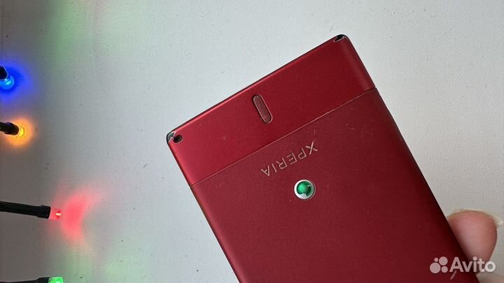 Телефон Sony Xperia Sola
